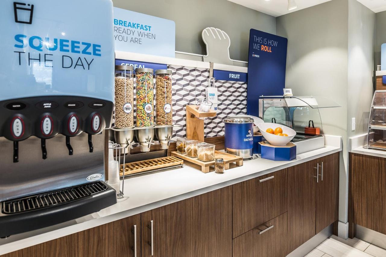 Holiday Inn Express Flint-Campus Area By Ihg Exteriér fotografie