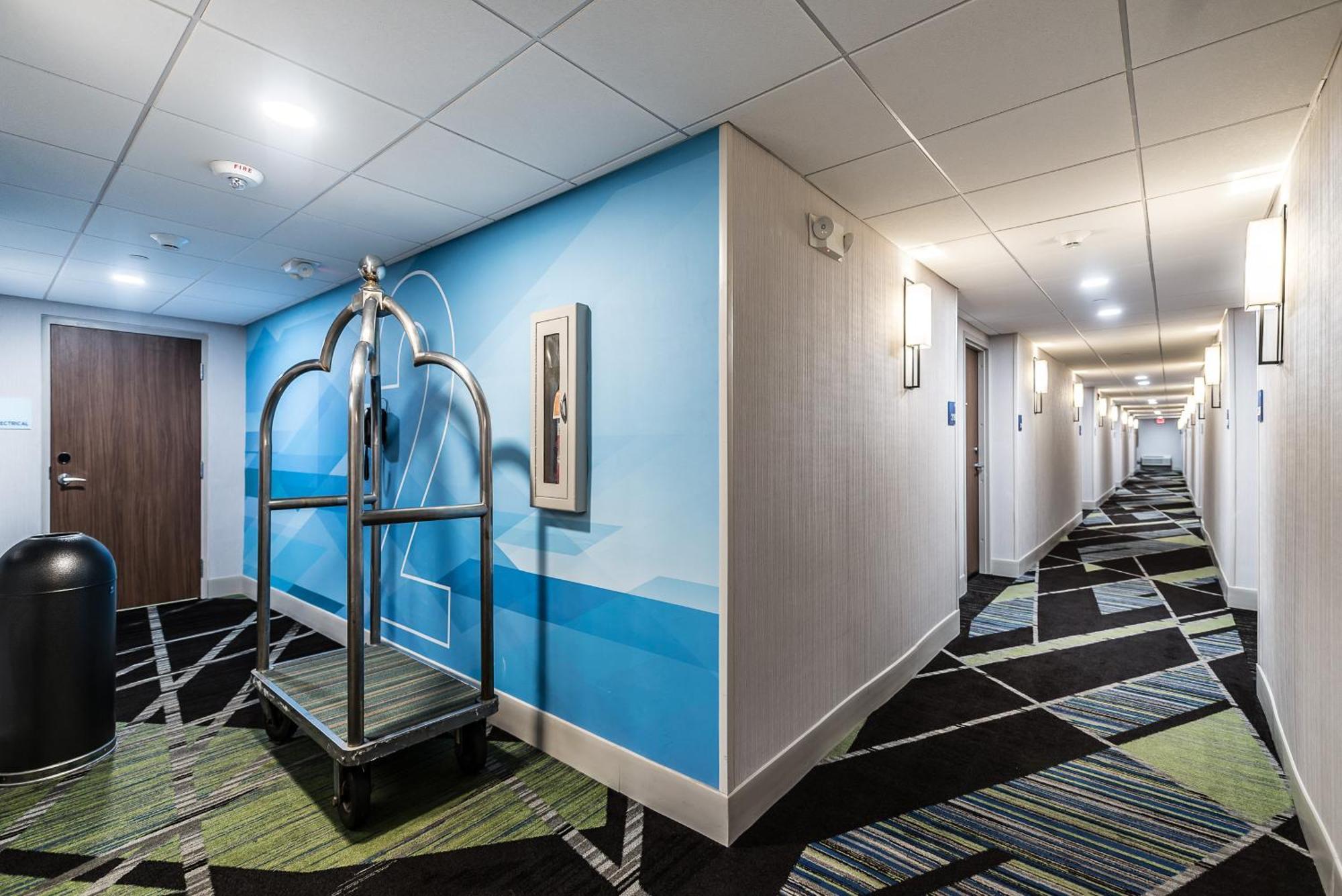 Holiday Inn Express Flint-Campus Area By Ihg Exteriér fotografie